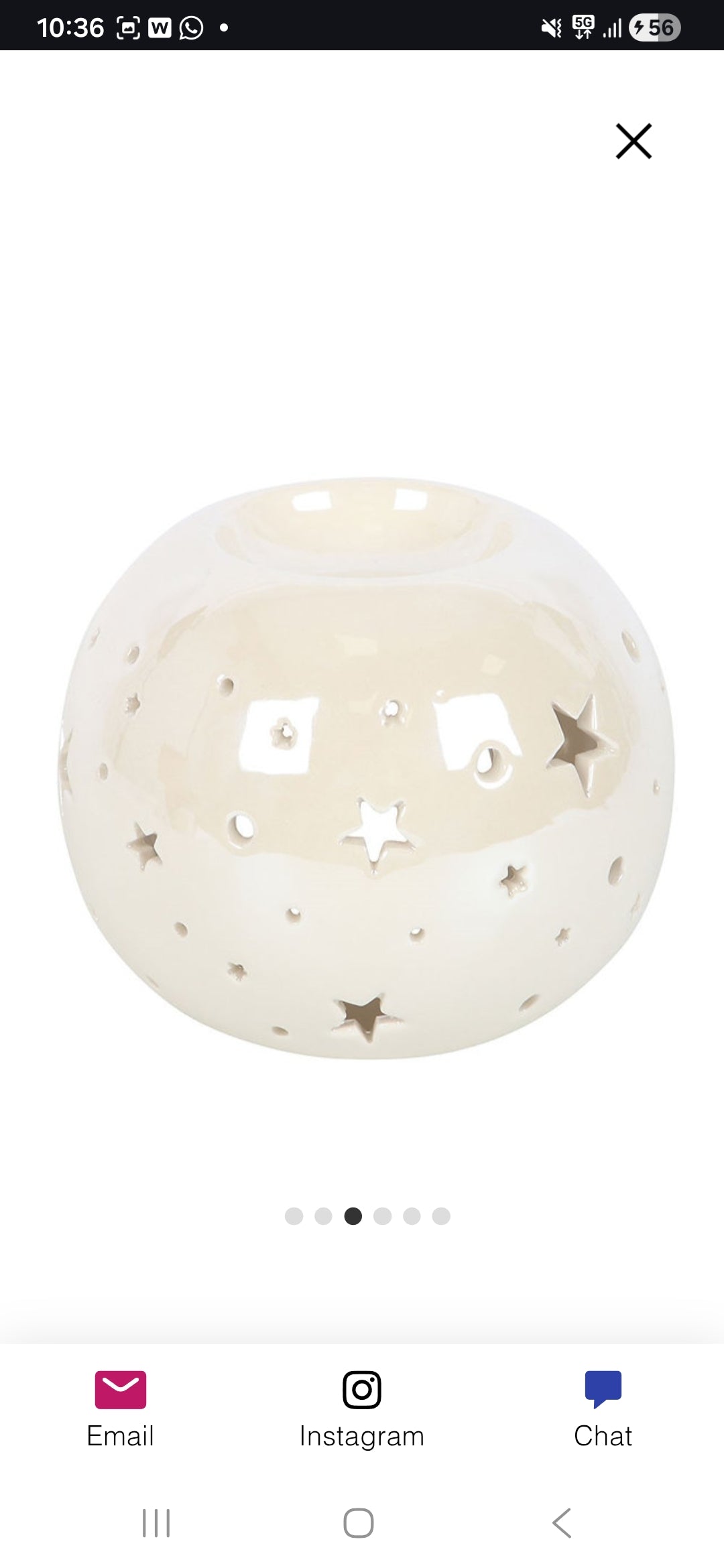 Quemador para aceite y cera en color blanco perlado con estrellas