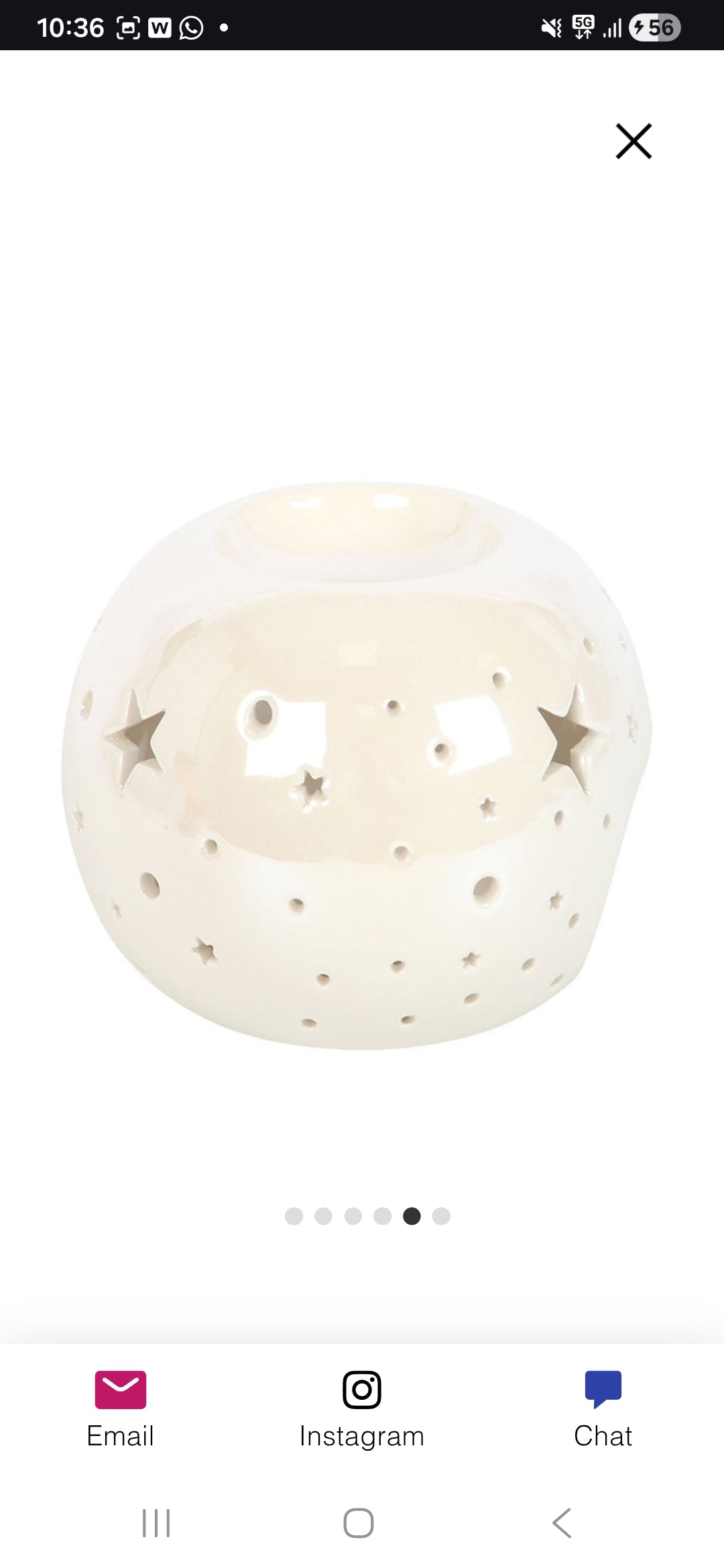 Quemador para aceite y cera en color blanco perlado con estrellas
